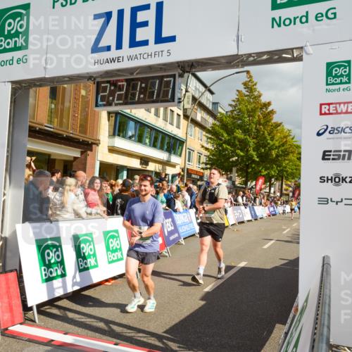 20.09.2026 - PSD Bank Halbmarathon LAZAROV Photography http://msf.ph/oto/10556610 20.09.2026 12:21:17 Ziel 1004, 1143, 1281, 1443, 2906, 2907, 3197, 3672 meine-sportfotos.de