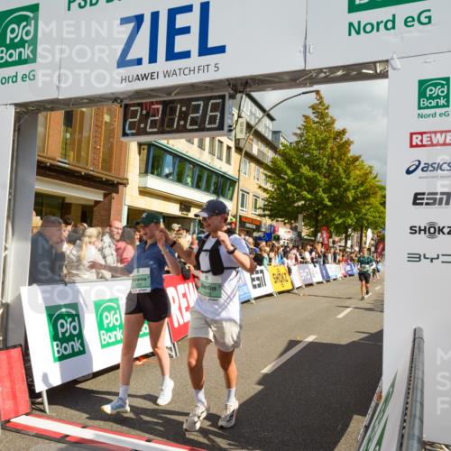 20.09.2026 - PSD Bank Halbmarathon LAZAROV Photography http://msf.ph/oto/10556641 20.09.2026 12:21:26 Ziel 1203, 1443, 1793, 3197, 3672, 4205 meine-sportfotos.de
