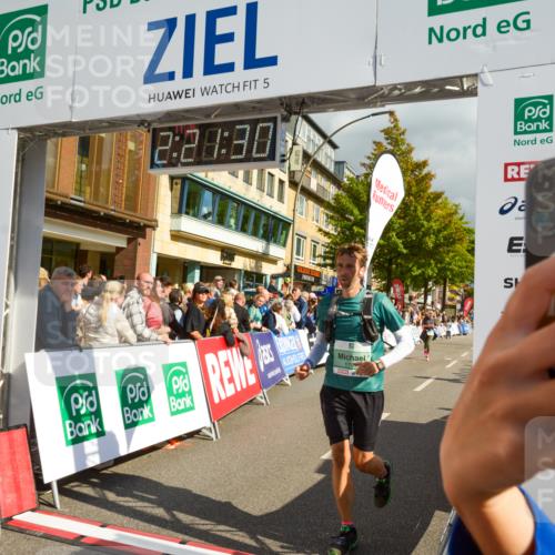20.09.2026 - PSD Bank Halbmarathon LAZAROV Photography http://msf.ph/oto/10556646 20.09.2026 12:21:30 Ziel 1203, 1443, 1793, 3197, 3672, 4205 meine-sportfotos.de