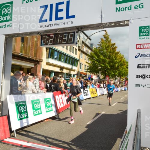 20.09.2026 - PSD Bank Halbmarathon LAZAROV Photography http://msf.ph/oto/10556669 20.09.2026 12:21:35 Ziel 1203, 1714, 1793, 4205 meine-sportfotos.de