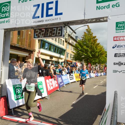 20.09.2026 - PSD Bank Halbmarathon LAZAROV Photography http://msf.ph/oto/10556673 20.09.2026 12:21:36 Ziel 1097, 1203, 1714, 1793, 4205 meine-sportfotos.de