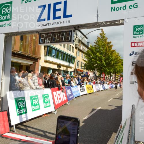 20.09.2026 - PSD Bank Halbmarathon LAZAROV Photography http://msf.ph/oto/10556685 20.09.2026 12:21:40 Ziel 1041, 1097, 1203, 1714, 4205 meine-sportfotos.de