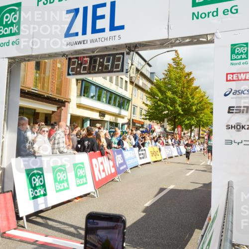 20.09.2026 - PSD Bank Halbmarathon LAZAROV Photography http://msf.ph/oto/10556691 20.09.2026 12:21:43 Ziel 1041, 1097, 1659, 1714, 2419, 2917, 4205 meine-sportfotos.de
