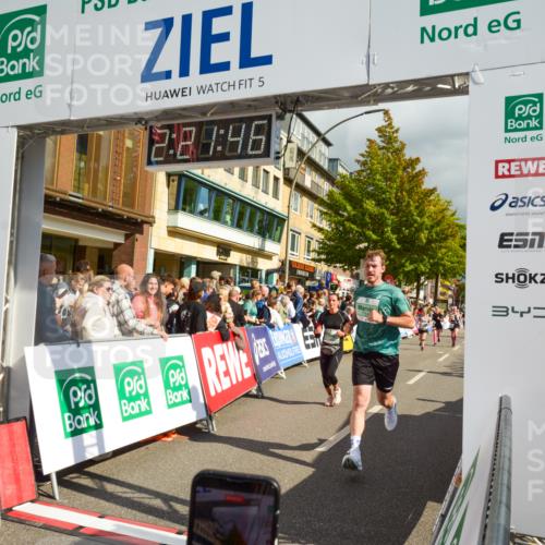 20.09.2026 - PSD Bank Halbmarathon LAZAROV Photography http://msf.ph/oto/10556700 20.09.2026 12:21:46 Ziel 1041, 1097, 1659, 1714, 2060, 2419, 2917, 4303, 4310, 4315 meine-sportfotos.de