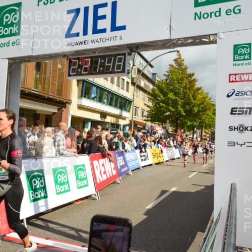 20.09.2026 - PSD Bank Halbmarathon LAZAROV Photography http://msf.ph/oto/10556705 20.09.2026 12:21:48 Ziel 1041, 1097, 1659, 1714, 2060, 2235, 2419, 2917, 4303, 4310, 4315 meine-sportfotos.de