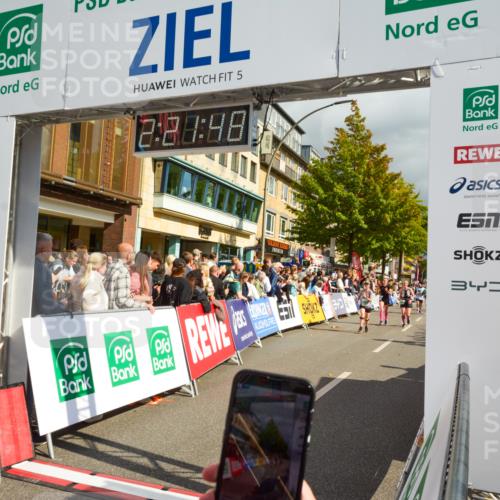 20.09.2026 - PSD Bank Halbmarathon LAZAROV Photography http://msf.ph/oto/10556706 20.09.2026 12:21:48 Ziel 1041, 1097, 1659, 1714, 2060, 2235, 2419, 2917, 4303, 4310, 4315 meine-sportfotos.de