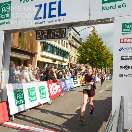 20.09.2026 - PSD Bank Halbmarathon LAZAROV Photography http://msf.ph/oto/10556736 20.09.2026 12:21:57 Ziel 1041, 1659, 1773, 2060, 2235, 2419, 2770, 2917, 3741, 4303, 4310, 4315, 4413 meine-sportfotos.de