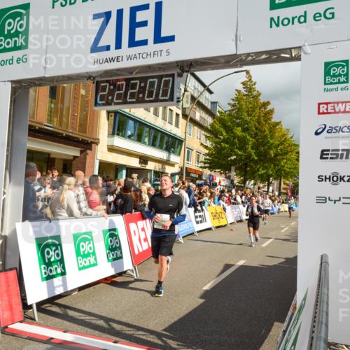 20.09.2026 - PSD Bank Halbmarathon LAZAROV Photography http://msf.ph/oto/10556745 20.09.2026 12:21:59 Ziel 1659, 1773, 2060, 2235, 2419, 2770, 2917, 3014, 3741, 4303, 4310, 4315, 4413 meine-sportfotos.de