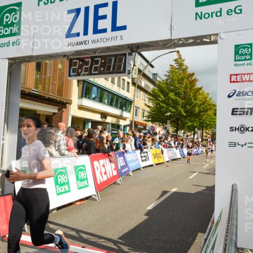 20.09.2026 - PSD Bank Halbmarathon LAZAROV Photography http://msf.ph/oto/10556782 20.09.2026 12:22:10 Ziel 1329, 1773, 1991, 2770, 3014, 3560, 3741, 4337, 4361, 4413 meine-sportfotos.de