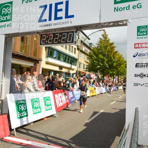 20.09.2026 - PSD Bank Halbmarathon LAZAROV Photography http://msf.ph/oto/10556815 20.09.2026 12:22:20 Ziel 1329, 1825, 1991, 2996, 3462, 3560, 4337, 4361, 4362 meine-sportfotos.de