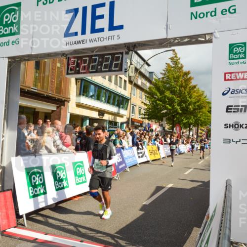 20.09.2026 - PSD Bank Halbmarathon LAZAROV Photography http://msf.ph/oto/10556820 20.09.2026 12:22:21 Ziel 1329, 1825, 1991, 2996, 3462, 3560, 4337, 4361, 4362 meine-sportfotos.de