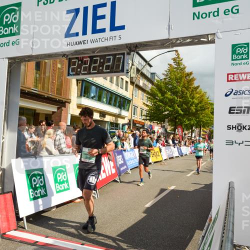 20.09.2026 - PSD Bank Halbmarathon LAZAROV Photography http://msf.ph/oto/10556840 20.09.2026 12:22:27 Ziel 1657, 1825, 2996, 3462, 4333, 4337, 4362, 4388, 4666 meine-sportfotos.de