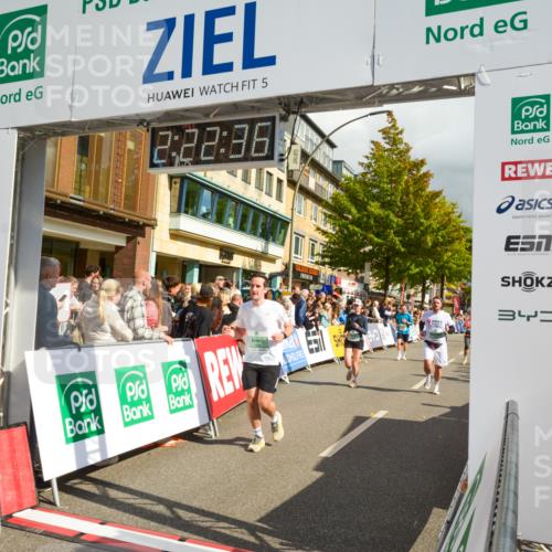 20.09.2026 - PSD Bank Halbmarathon LAZAROV Photography http://msf.ph/oto/10556869 20.09.2026 12:22:35 Ziel 1657, 1767, 2392, 3462, 4161, 4333, 4362, 4388, 4666 meine-sportfotos.de