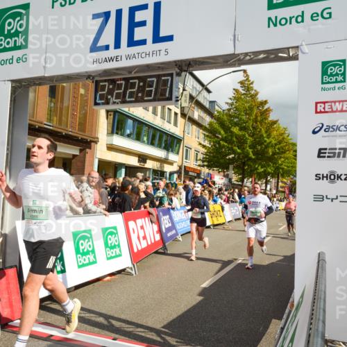 20.09.2026 - PSD Bank Halbmarathon LAZAROV Photography http://msf.ph/oto/10556872 20.09.2026 12:22:36 Ziel 1657, 1767, 2392, 3358, 4161, 4333, 4362, 4388, 4666 meine-sportfotos.de