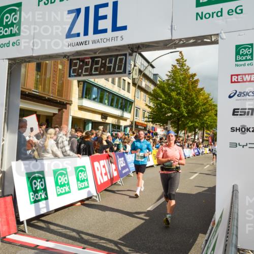 20.09.2026 - PSD Bank Halbmarathon LAZAROV Photography http://msf.ph/oto/10556882 20.09.2026 12:22:39 Ziel 1657, 1767, 1939, 2392, 3245, 3358, 4161, 4333, 4388, 4666 meine-sportfotos.de