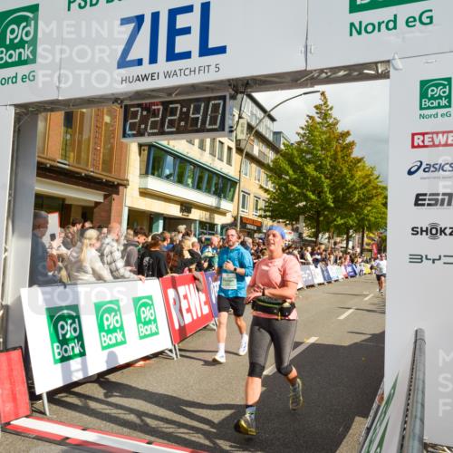 20.09.2026 - PSD Bank Halbmarathon LAZAROV Photography http://msf.ph/oto/10556883 20.09.2026 12:22:39 Ziel 1657, 1767, 1939, 2392, 3245, 3358, 4161, 4333, 4388, 4666 meine-sportfotos.de