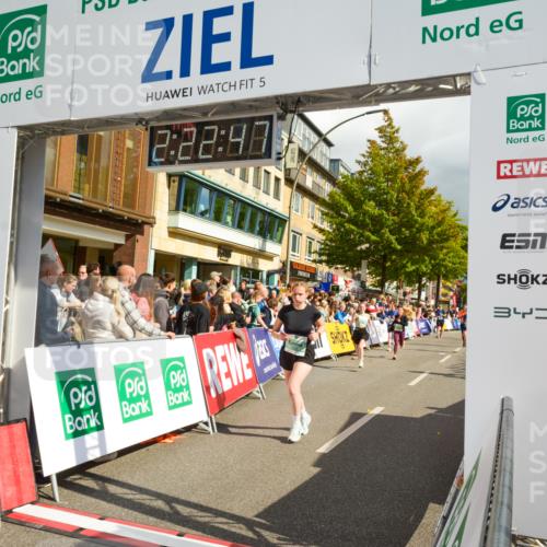 20.09.2026 - PSD Bank Halbmarathon LAZAROV Photography http://msf.ph/oto/10556906 20.09.2026 12:22:46 Ziel 1767, 1939, 2319, 2392, 2710, 3245, 3358, 3541, 4032, 4161 meine-sportfotos.de