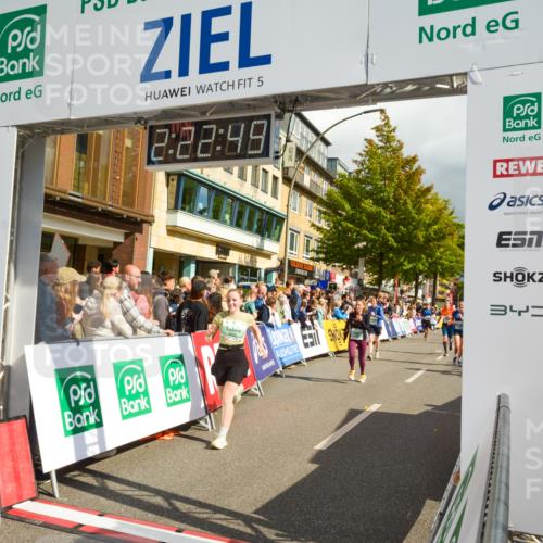 20.09.2026 - PSD Bank Halbmarathon LAZAROV Photography http://msf.ph/oto/10556913 20.09.2026 12:22:48 Ziel 1391, 1939, 2319, 2392, 2710, 3245, 3358, 3541, 4032 meine-sportfotos.de
