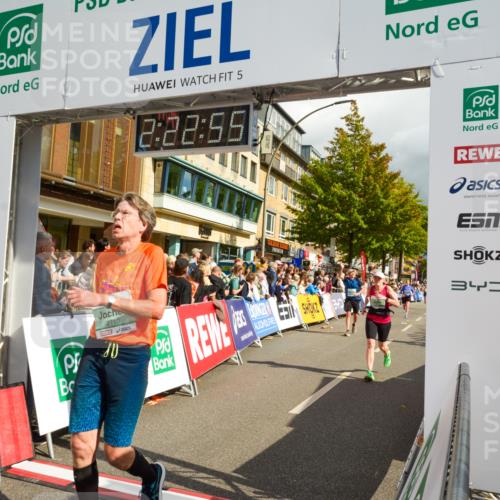 20.09.2026 - PSD Bank Halbmarathon LAZAROV Photography http://msf.ph/oto/10556932 20.09.2026 12:22:54 Ziel 1378, 1391, 1939, 2319, 2710, 3245, 3358, 3541, 4032 meine-sportfotos.de