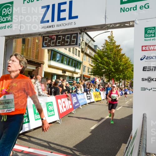 20.09.2026 - PSD Bank Halbmarathon LAZAROV Photography http://msf.ph/oto/10556933 20.09.2026 12:22:55 Ziel 1378, 1391, 1939, 2319, 2337, 2710, 3245, 3541, 4032 meine-sportfotos.de