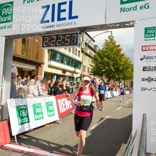 20.09.2026 - PSD Bank Halbmarathon LAZAROV Photography http://msf.ph/oto/10556938 20.09.2026 12:22:56 Ziel 1295, 1378, 1391, 1939, 2319, 2337, 2710, 3541, 4032, 4202 meine-sportfotos.de
