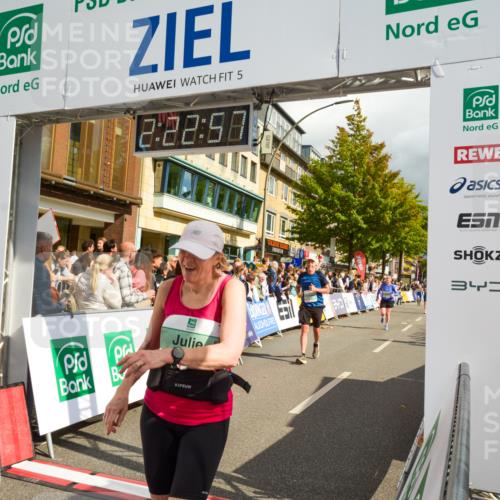 20.09.2026 - PSD Bank Halbmarathon LAZAROV Photography http://msf.ph/oto/10556940 20.09.2026 12:22:56 Ziel 1295, 1378, 1391, 1939, 2319, 2337, 2710, 3541, 4032, 4202 meine-sportfotos.de