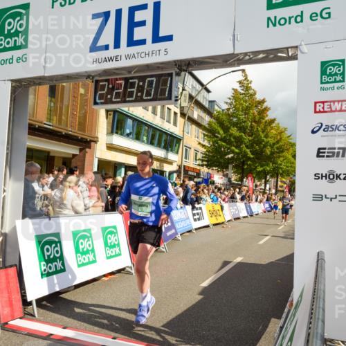 20.09.2026 - PSD Bank Halbmarathon LAZAROV Photography http://msf.ph/oto/10556954 20.09.2026 12:23:01 Ziel 1295, 1378, 1391, 2319, 2337, 4202 meine-sportfotos.de