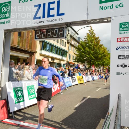 20.09.2026 - PSD Bank Halbmarathon LAZAROV Photography http://msf.ph/oto/10556955 20.09.2026 12:23:01 Ziel 1295, 1378, 1391, 2319, 2337, 4202 meine-sportfotos.de