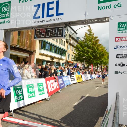 20.09.2026 - PSD Bank Halbmarathon LAZAROV Photography http://msf.ph/oto/10556957 20.09.2026 12:23:02 Ziel 1295, 1378, 1391, 2319, 2337, 4202, 4284 meine-sportfotos.de