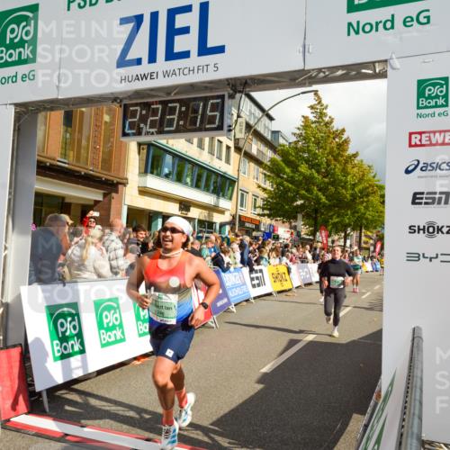 20.09.2026 - PSD Bank Halbmarathon LAZAROV Photography http://msf.ph/oto/10557000 20.09.2026 12:23:15 Ziel 2193, 2746, 2916, 4271, 4284 meine-sportfotos.de