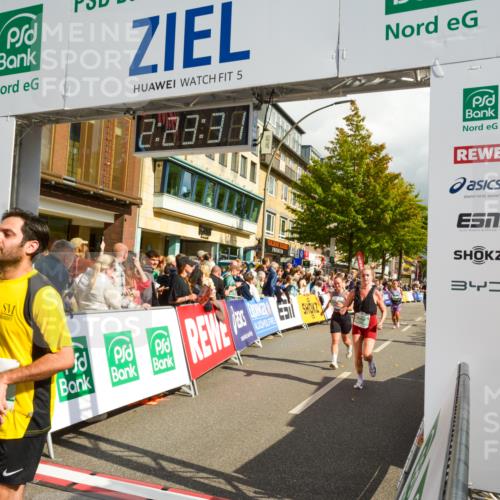 20.09.2026 - PSD Bank Halbmarathon LAZAROV Photography http://msf.ph/oto/10557056 20.09.2026 12:23:30 Ziel 1324, 1884, 2384, 2624, 3650, 3807, 3978, 4517, 4628, 4667 meine-sportfotos.de