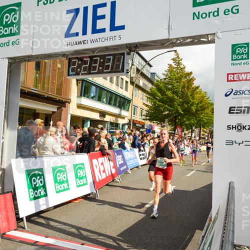 20.09.2026 - PSD Bank Halbmarathon LAZAROV Photography http://msf.ph/oto/10557058 20.09.2026 12:23:31 Ziel 1324, 1884, 2384, 2624, 3650, 3807, 3978, 4517, 4628, 4667 meine-sportfotos.de
