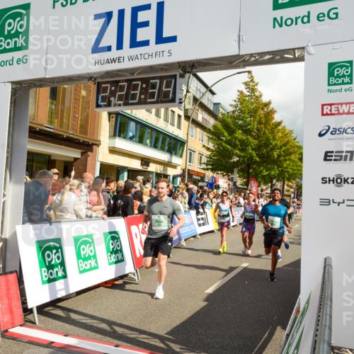 20.09.2026 - PSD Bank Halbmarathon LAZAROV Photography http://msf.ph/oto/10557067 20.09.2026 12:23:33 Ziel 1324, 1884, 1917, 1918, 2384, 2624, 3595, 3650, 3807, 3978, 4517, 4628, 4667 meine-sportfotos.de