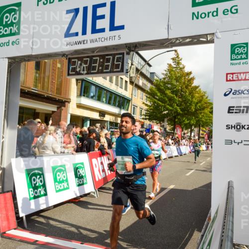 20.09.2026 - PSD Bank Halbmarathon LAZAROV Photography http://msf.ph/oto/10557071 20.09.2026 12:23:34 Ziel 1324, 1884, 1917, 1918, 2384, 2483, 2624, 3595, 3650, 3807, 3978, 4517, 4628, 4667 meine-sportfotos.de