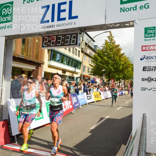 20.09.2026 - PSD Bank Halbmarathon LAZAROV Photography http://msf.ph/oto/10557075 20.09.2026 12:23:36 Ziel 1324, 1513, 1884, 1917, 1918, 2384, 2414, 2483, 2624, 3595, 3650, 3807, 3978, 4517, 4628 meine-sportfotos.de