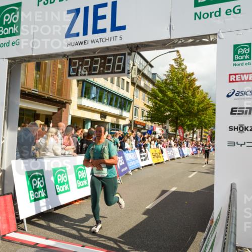 20.09.2026 - PSD Bank Halbmarathon LAZAROV Photography http://msf.ph/oto/10557083 20.09.2026 12:23:38 Ziel 1324, 1513, 1884, 1917, 1918, 2384, 2414, 2483, 2624, 3595, 3650, 3807, 3978, 4517 meine-sportfotos.de