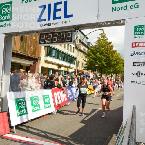 20.09.2026 - PSD Bank Halbmarathon LAZAROV Photography http://msf.ph/oto/10557100 20.09.2026 12:23:43 Ziel 1513, 1917, 1918, 1987, 2150, 2257, 2414, 2483, 2897, 3595, 4517 meine-sportfotos.de