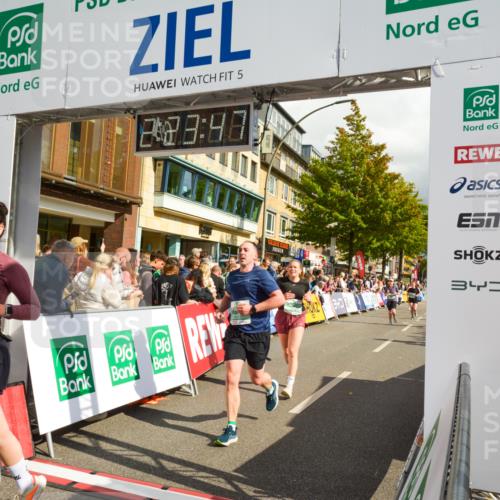 20.09.2026 - PSD Bank Halbmarathon LAZAROV Photography http://msf.ph/oto/10557113 20.09.2026 12:23:46 Ziel 1136, 1513, 1917, 1918, 1987, 2150, 2257, 2414, 2483, 2897, 3595 meine-sportfotos.de