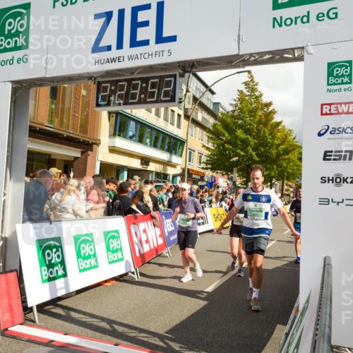 20.09.2026 - PSD Bank Halbmarathon LAZAROV Photography http://msf.ph/oto/10557132 20.09.2026 12:23:52 Ziel 1136, 1513, 1913, 1987, 2150, 2257, 2414, 2483, 2889, 2897, 3534, 3830 meine-sportfotos.de