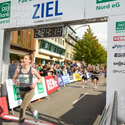 20.09.2026 - PSD Bank Halbmarathon LAZAROV Photography http://msf.ph/oto/10557200 20.09.2026 12:24:14 Ziel 1423, 1578, 1608, 1734, 1794, 2112, 2664, 2679, 2960, 4727 meine-sportfotos.de