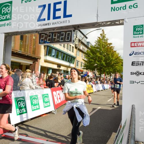 20.09.2026 - PSD Bank Halbmarathon LAZAROV Photography http://msf.ph/oto/10557218 20.09.2026 12:24:19 Ziel 1423, 1573, 1578, 1608, 1734, 1794, 2107, 2112, 2664, 2679, 2960, 3517, 4727 meine-sportfotos.de