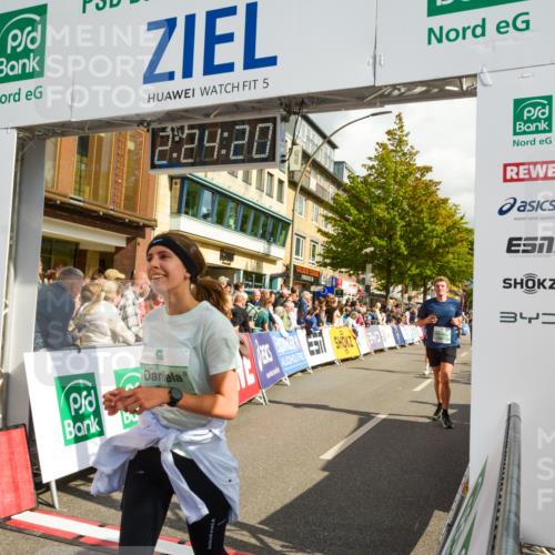 20.09.2026 - PSD Bank Halbmarathon LAZAROV Photography http://msf.ph/oto/10557220 20.09.2026 12:24:19 Ziel 1423, 1573, 1578, 1608, 1734, 1794, 2107, 2112, 2664, 2679, 2960, 3517, 4727 meine-sportfotos.de