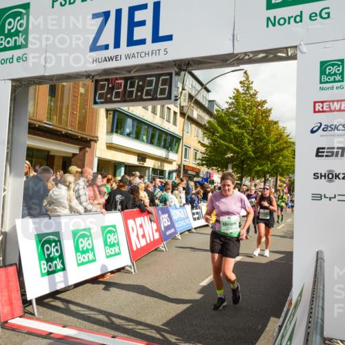 20.09.2026 - PSD Bank Halbmarathon LAZAROV Photography http://msf.ph/oto/10557240 20.09.2026 12:24:25 Ziel 1423, 1573, 1734, 1794, 1832, 2107, 2679, 2960, 3517, 4713 meine-sportfotos.de