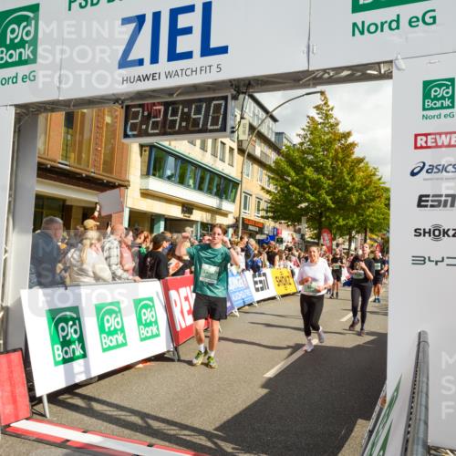 20.09.2026 - PSD Bank Halbmarathon LAZAROV Photography http://msf.ph/oto/10557281 20.09.2026 12:24:39 Ziel 1009, 1161, 1439, 1644, 1688, 1768, 1832, 1857, 2083, 2167, 2289, 2442, 3419, 3453, 3533, 4034, 4077, 4332, 4713 meine-sportfotos.de