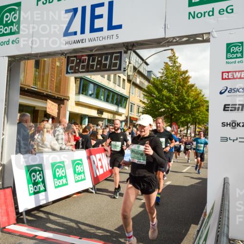 20.09.2026 - PSD Bank Halbmarathon LAZAROV Photography http://msf.ph/oto/10557295 20.09.2026 12:24:44 Ziel 1009, 1033, 1043, 1161, 1242, 1439, 1503, 1644, 1688, 1768, 1857, 1932, 2083, 2135, 2167, 2207, 2289, 2442, 2452, 3419, 3453, 3533, 3756, 4034, 4077, 4332 meine-sportfotos.de