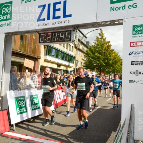 20.09.2026 - PSD Bank Halbmarathon LAZAROV Photography http://msf.ph/oto/10557299 20.09.2026 12:24:45 Ziel 1009, 1033, 1043, 1161, 1242, 1439, 1503, 1644, 1654, 1688, 1768, 1857, 1932, 2083, 2135, 2167, 2207, 2289, 2442, 2452, 2658, 3419, 3453, 3533, 3756, 4034, 4077, 4190, 4332 meine-sportfotos.de