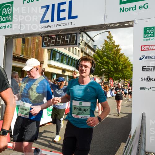 20.09.2026 - PSD Bank Halbmarathon LAZAROV Photography http://msf.ph/oto/10557307 20.09.2026 12:24:47 Ziel 1009, 1033, 1043, 1161, 1242, 1439, 1503, 1633, 1644, 1654, 1688, 1768, 1857, 1932, 2083, 2135, 2167, 2207, 2289, 2328, 2442, 2452, 2596, 2658, 2798, 3419, 3453, 3510, 3533, 3756, 4077, 4190, 4332 meine-sportfotos.de