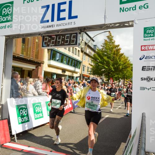 20.09.2026 - PSD Bank Halbmarathon LAZAROV Photography http://msf.ph/oto/10557333 20.09.2026 12:24:54 Ziel 1009, 1033, 1043, 1134, 1242, 1439, 1503, 1633, 1654, 1932, 2083, 2135, 2167, 2207, 2294, 2328, 2452, 2596, 2658, 2798, 3419, 3510, 3756, 4077, 4190, 4663 meine-sportfotos.de