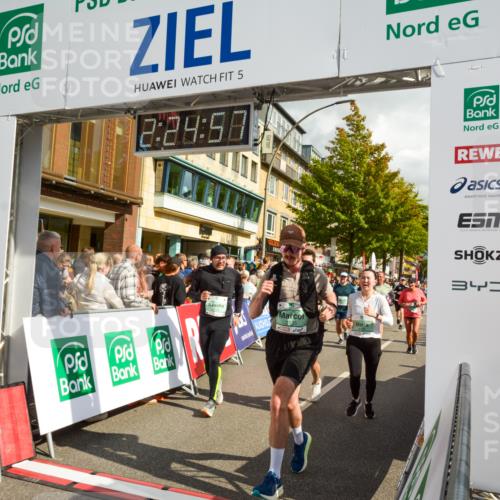20.09.2026 - PSD Bank Halbmarathon LAZAROV Photography http://msf.ph/oto/10557339 20.09.2026 12:24:56 Ziel 1009, 1033, 1043, 1134, 1242, 1439, 1503, 1633, 1654, 1932, 2135, 2207, 2294, 2328, 2452, 2596, 2658, 2798, 3510, 3756, 4190, 4663 meine-sportfotos.de