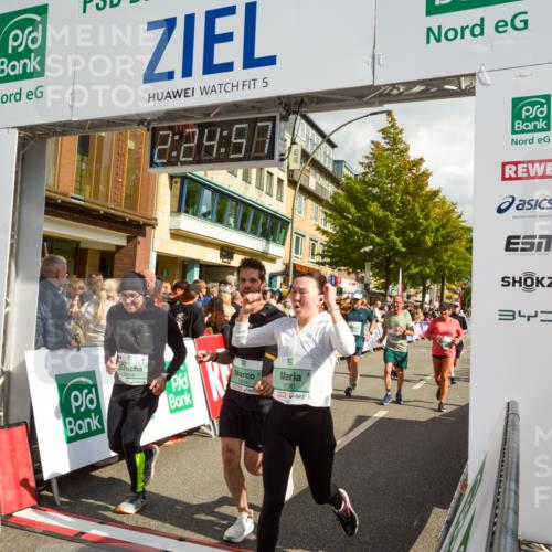 20.09.2026 - PSD Bank Halbmarathon LAZAROV Photography http://msf.ph/oto/10557342 20.09.2026 12:24:57 Ziel 1033, 1043, 1134, 1242, 1503, 1633, 1654, 1932, 2135, 2207, 2294, 2328, 2452, 2596, 2658, 2798, 3510, 3756, 4190, 4663 meine-sportfotos.de